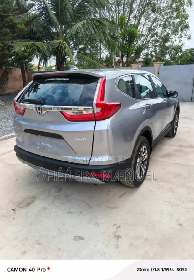 Honda CR-V LX 2.4 2019 Silver