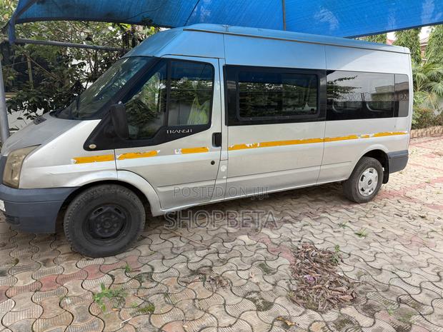 Ford Transit 2011 Grey photo 2