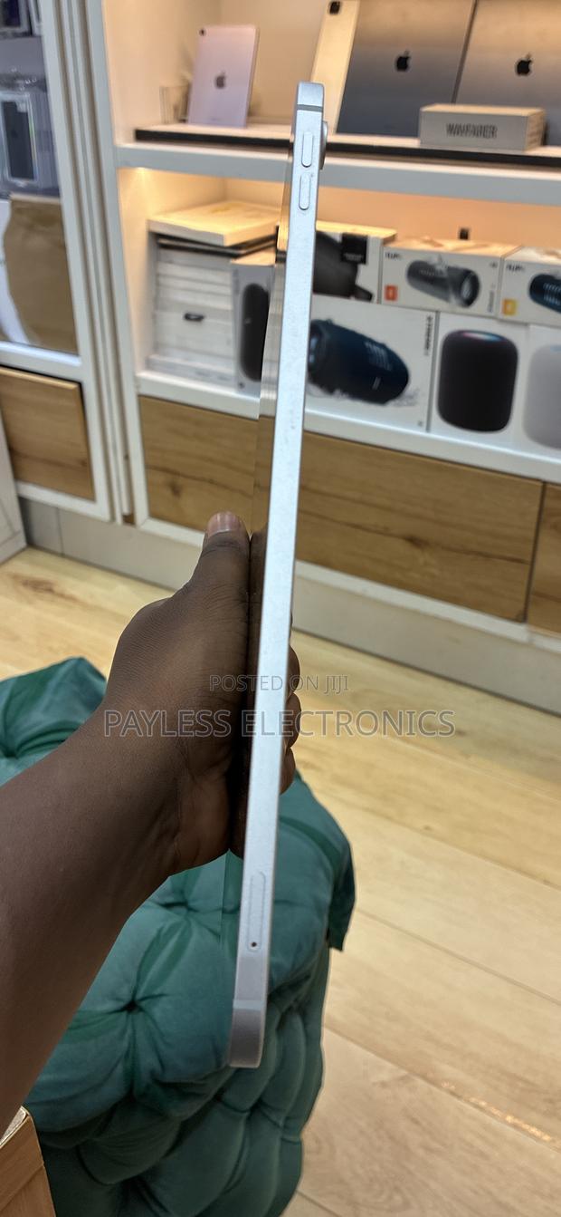 Apple iPad (2022) 64 GB Silver photo 2