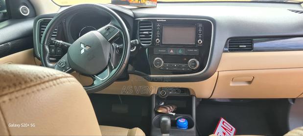 Mitsubishi Outlander SEL FWD 2016 Black