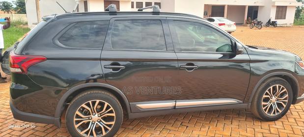 Mitsubishi Outlander SEL FWD 2016 Black