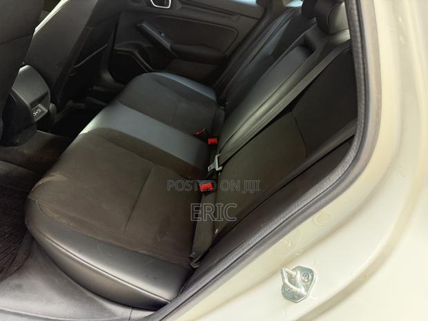 Honda Civic Sport CVT 2023 White