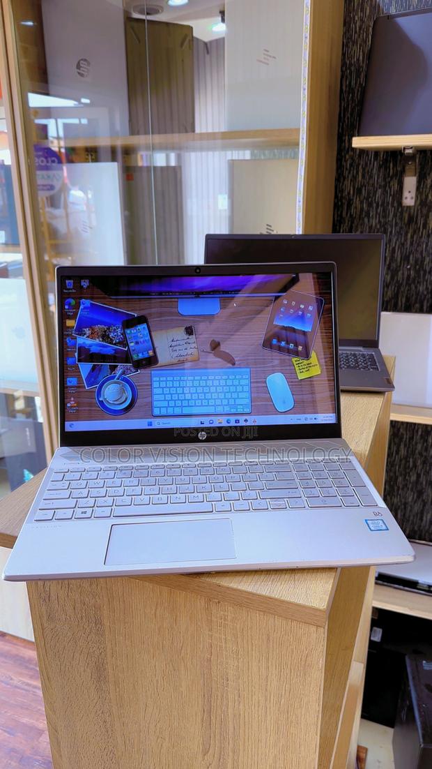Laptop HP Pavilion 15 8GB Intel Core I5 HDD+SSD 1T