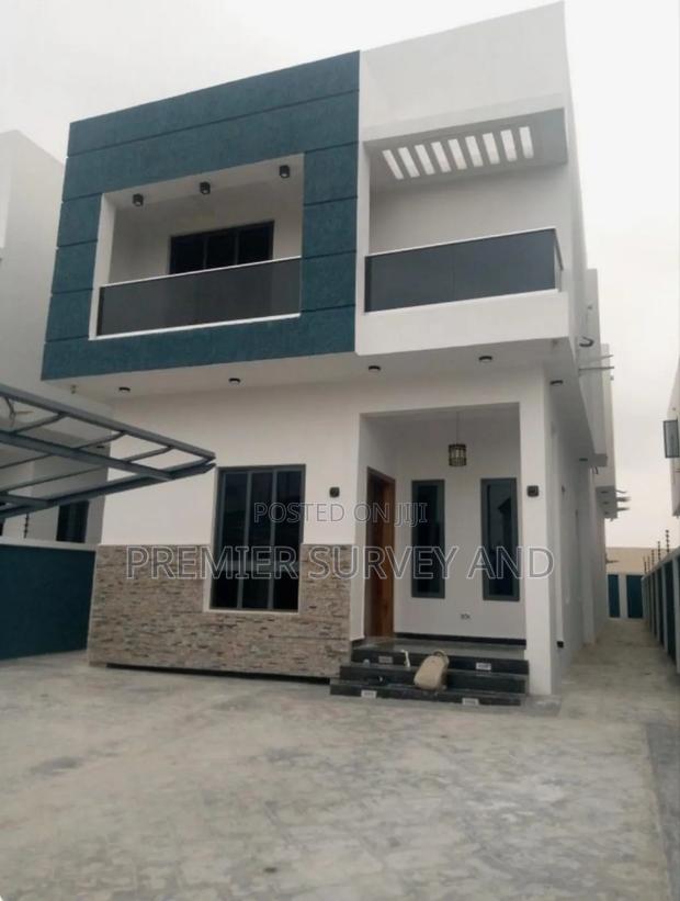 Build Your Home Stronger Faster With Us · Photo 4