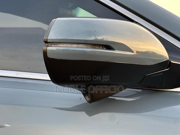 Honda CR-V 2021 Gray