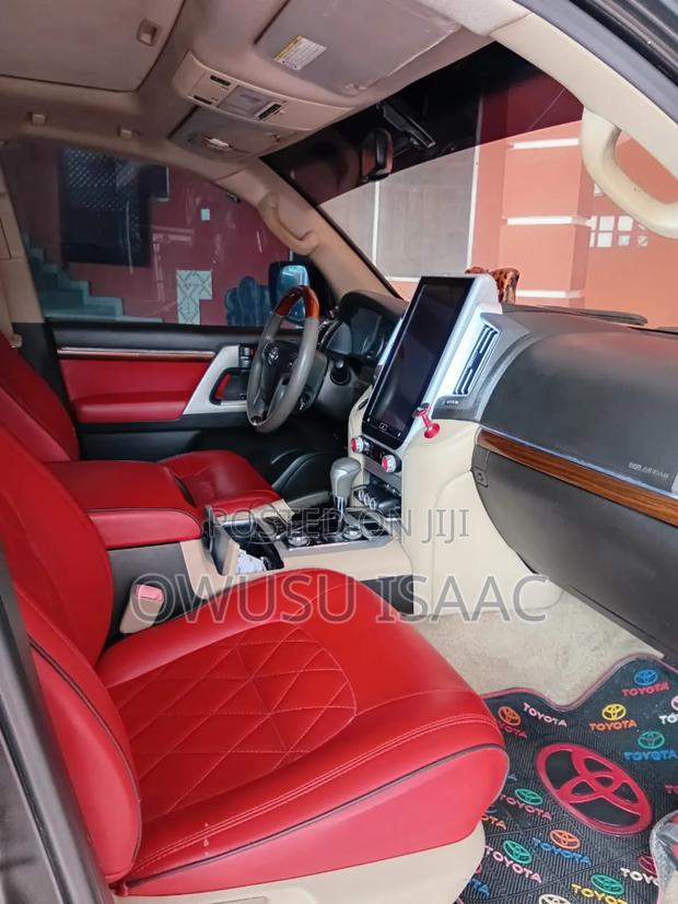 Toyota Land Cruiser 4.5 V8 GX-R 2012 Black