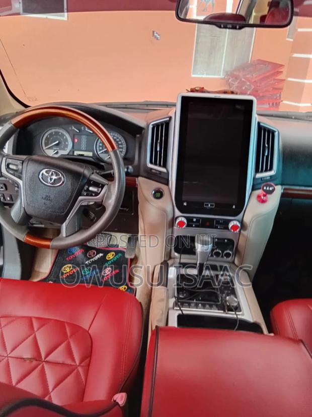 Toyota Land Cruiser 4.5 V8 GX-R 2012 Black