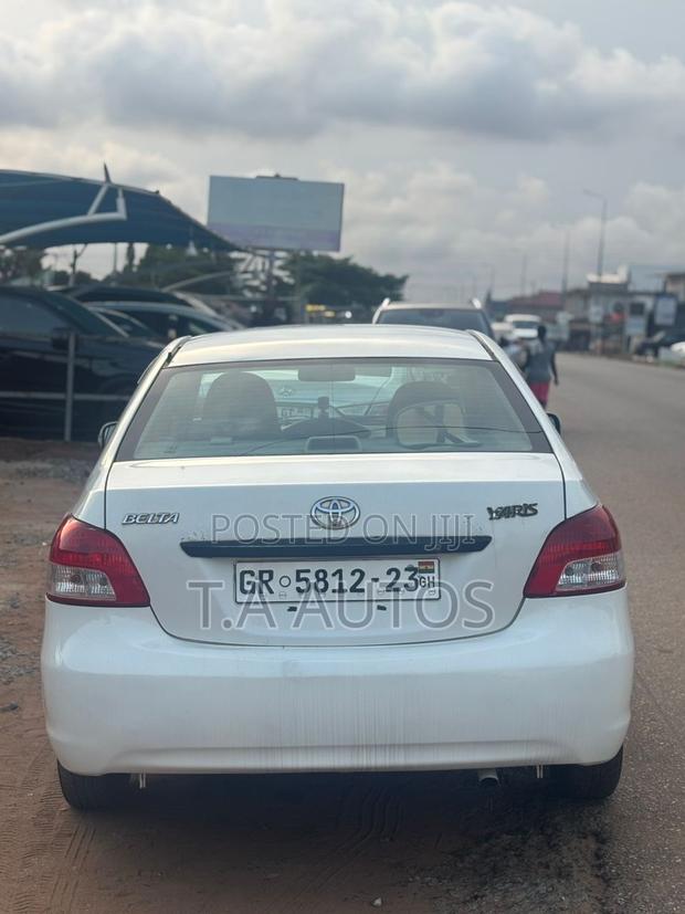 Toyota Belta 2010 White