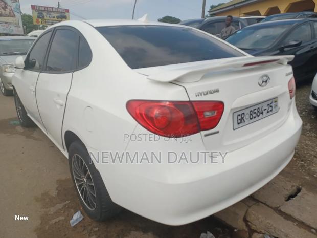 Hyundai Elantra 2008 White