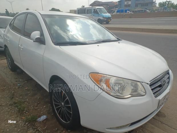 Hyundai Elantra 2008 White