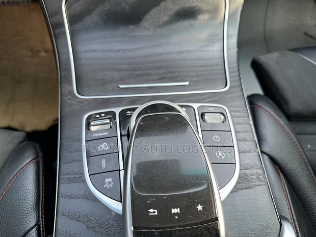 Mercedes-Benz C43 2018 Black photo 9