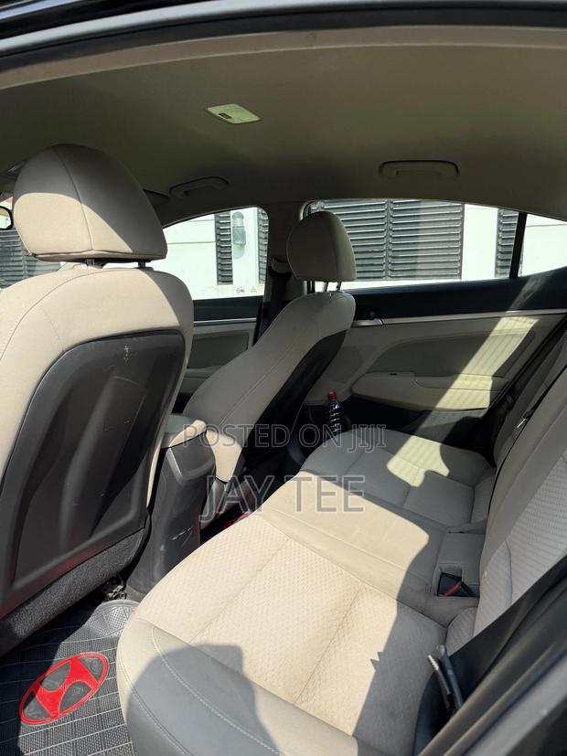 Hyundai Elantra 2020 Black