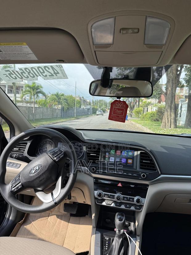 Hyundai Elantra 2020 Black