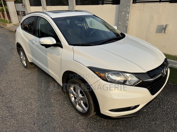 Honda HR-V 4dr SUV (1.5L 4cyl CVT) 2016 White