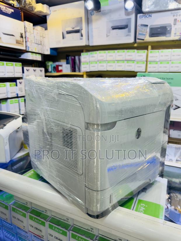 Hp Laserjet 600 M601 photo 2
