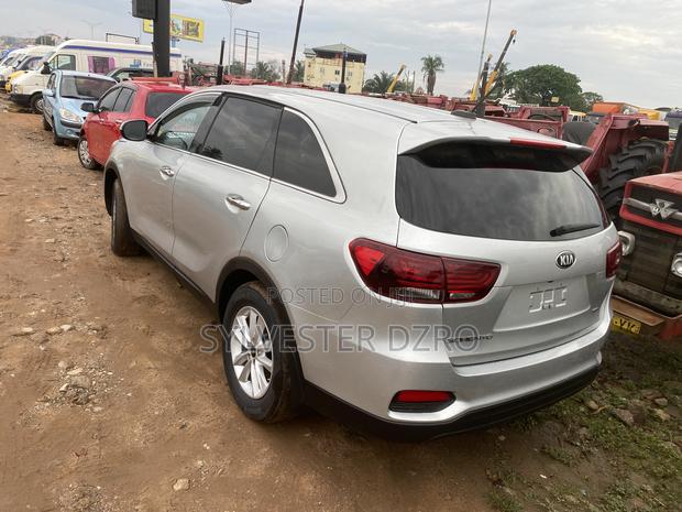 Kia Sorento 2017 Silver