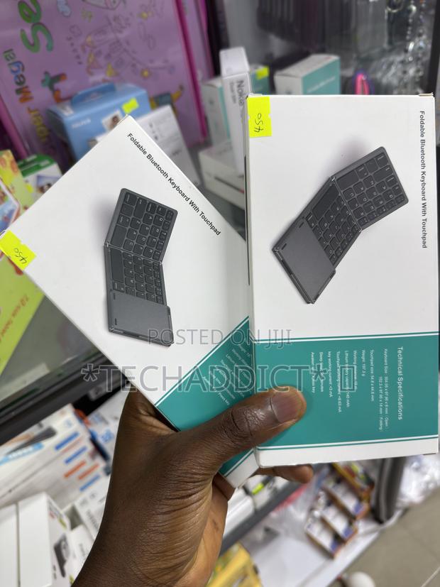 Foldable Wireless Keyboard photo 2