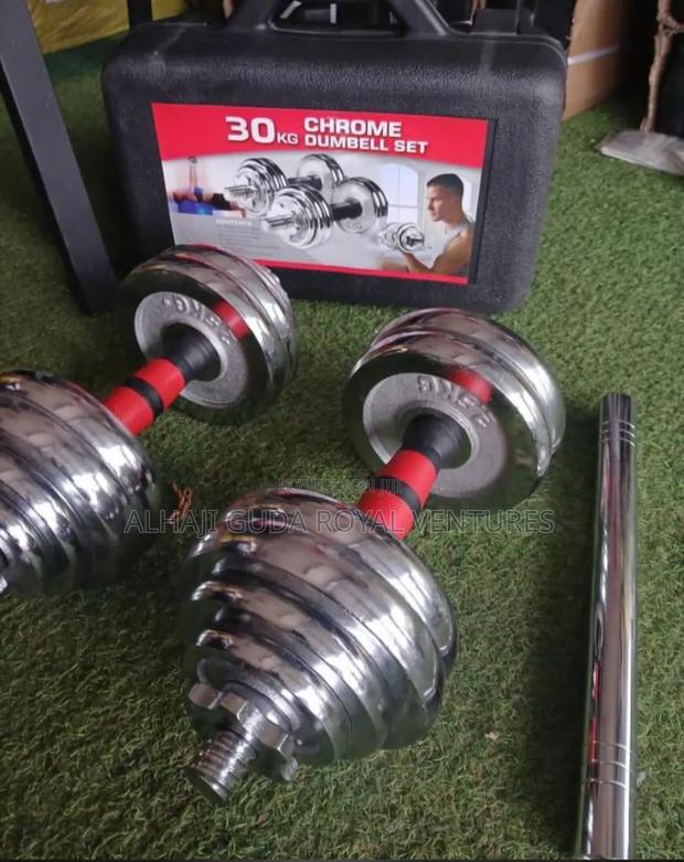 30kg Adjustable Chrome Dumbells Set · Photo 4