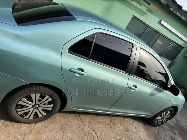 Toyota Belta 2012 Green