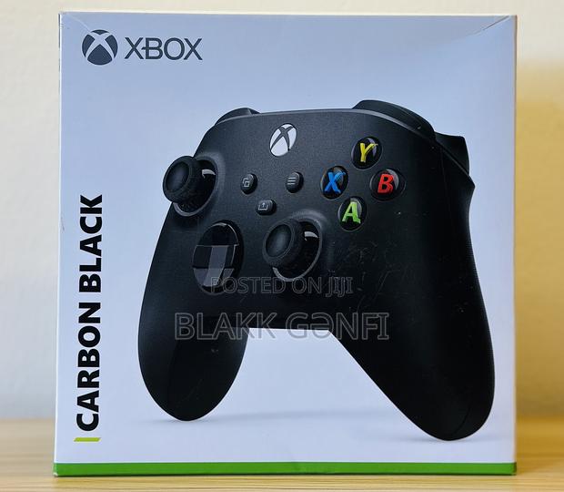 Xbox Series X/S Carbon Black Controller