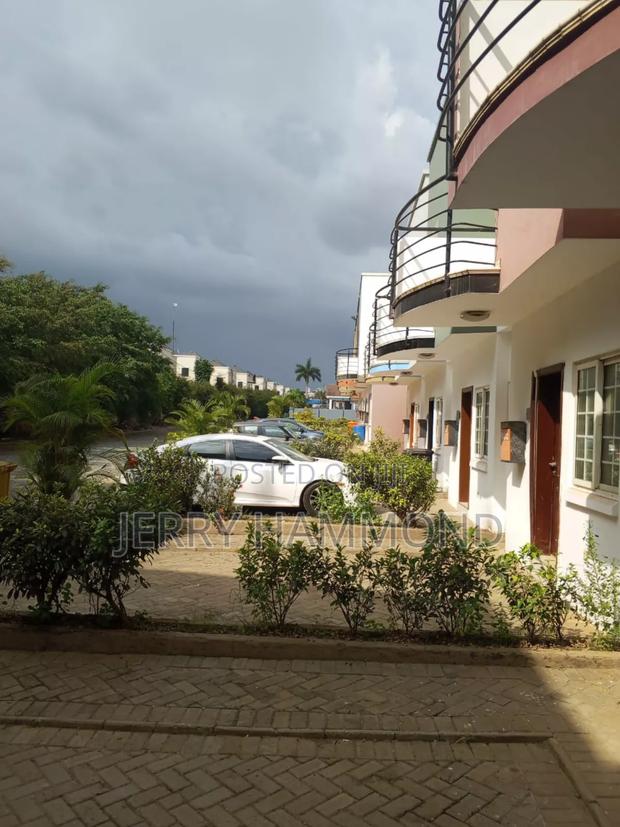 2bdrm House in Garden Estate, East Legon for rent · Photo 3