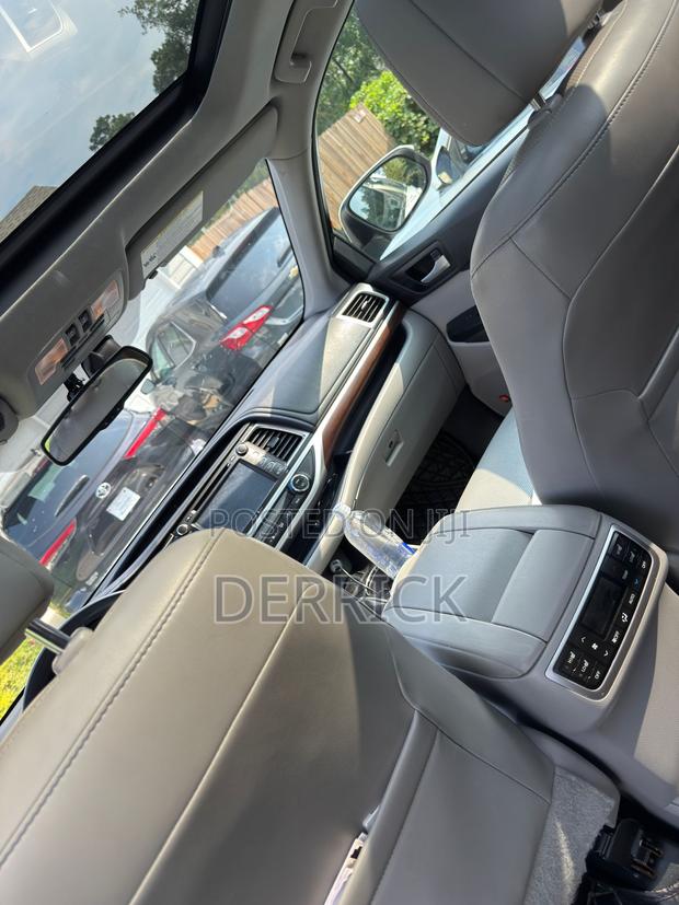 Toyota Highlander Limited Platinum V6 4x4 (3.5L 6cyl 6A) 2016 White