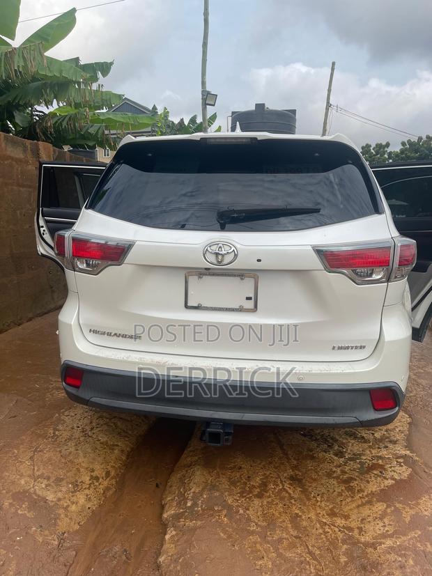 Toyota Highlander Limited Platinum V6 4x4 (3.5L 6cyl 6A) 2016 White