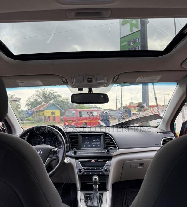 Hyundai Elantra Limited 2018 Maroon