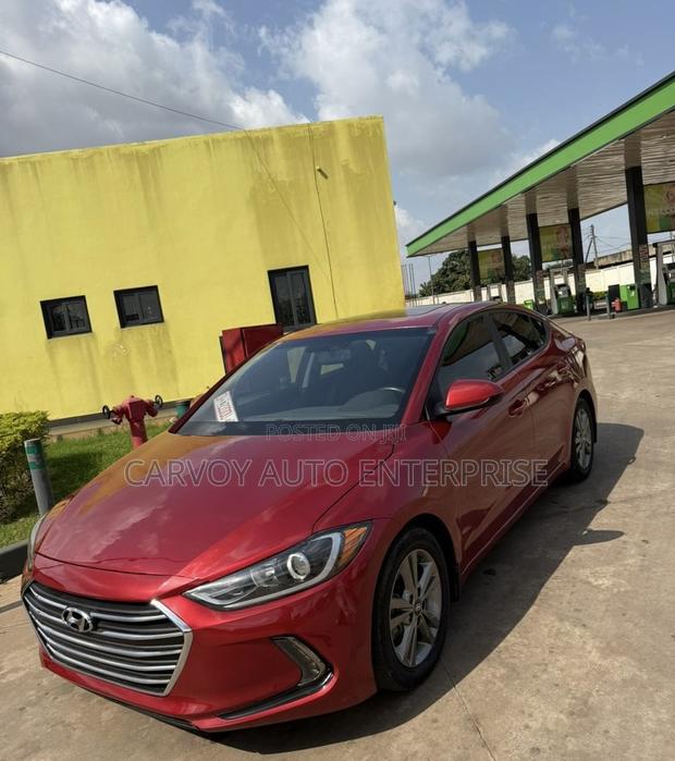 Hyundai Elantra Limited 2018 Maroon