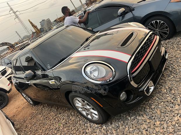 Mini Cooper 2018 Black