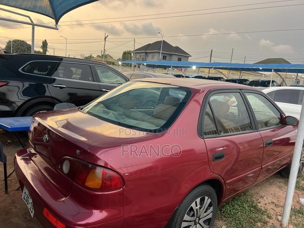 Toyota Corolla Sedan 2001 Red