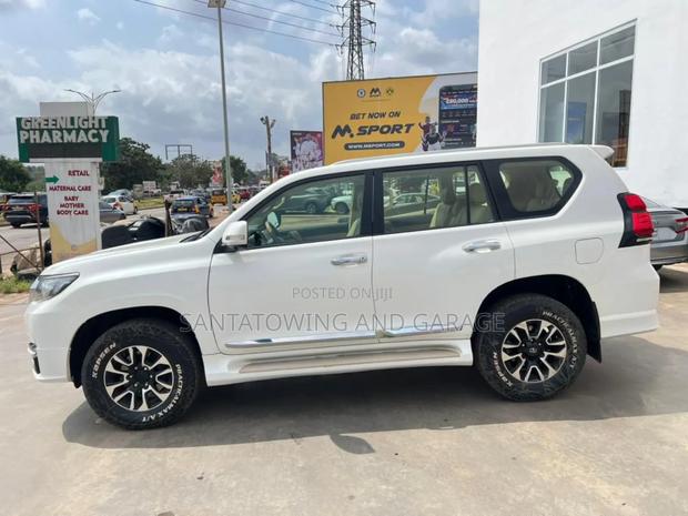 Toyota Land Cruiser Prado 2.7 VVT-i 2016 White