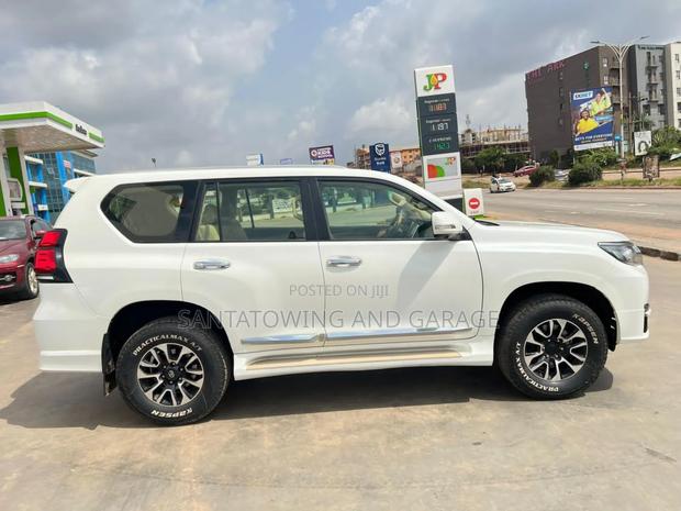 Toyota Land Cruiser Prado 2.7 VVT-i 2016 White