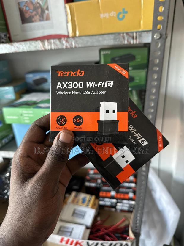 Tenda Ax300 Usb Adapter · Photo 2