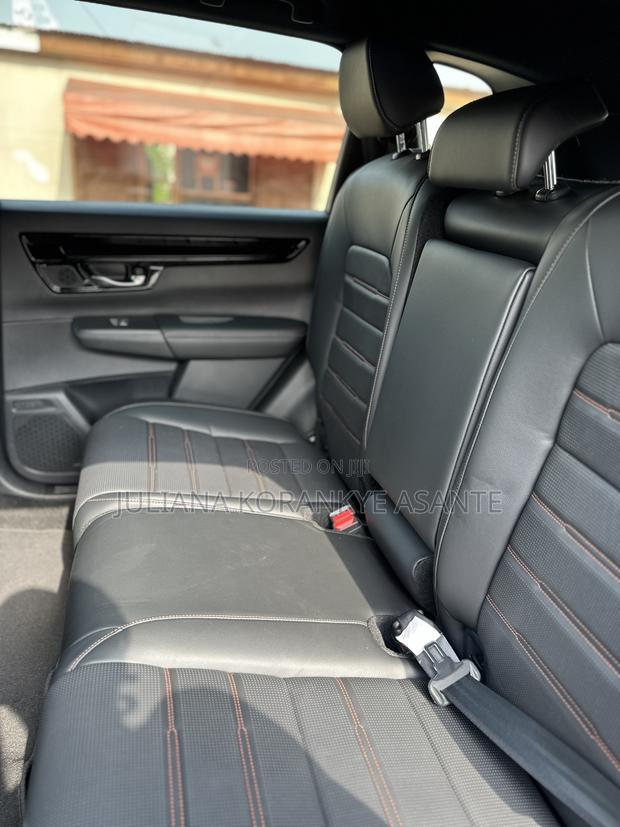 Honda CR-V Hybrid Sport Touring AWD 2025 Gray