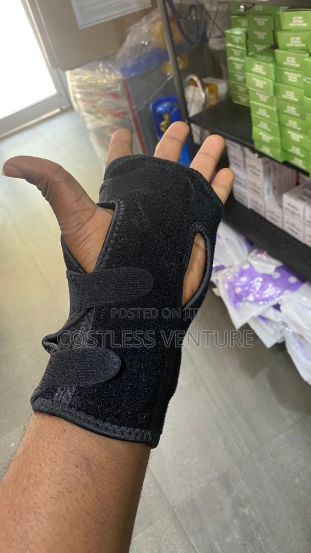 Greenlife Elastic Wrist Support(Universal) photo 3