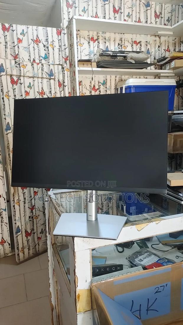Dell Edgless Monitor P2422h photo 5