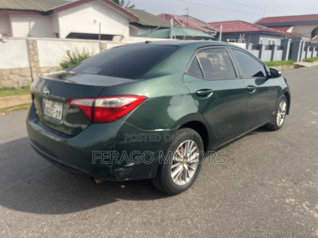 Toyota Corolla L 4dr Sedan (1.8L 4cyl 4A) 2014 Green