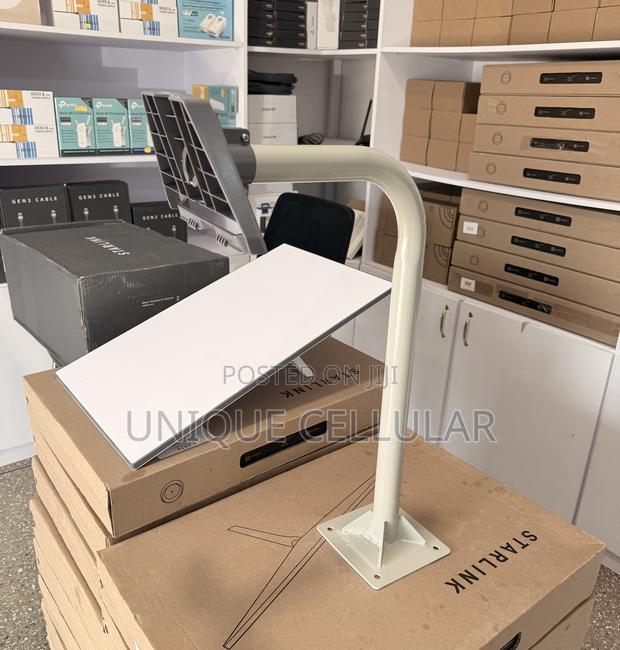 Starlink Gen3 Adapter + Wall Mount (Complete) photo 4