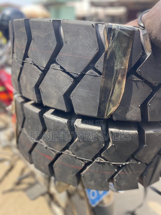 28x9-15 Tires photo 4