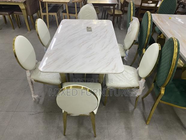 Luxurious Marble Dining Table With 6 Chairs