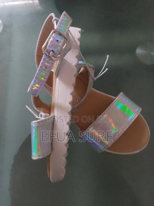 Fashion Basic Lightweight Sandal For Girls photo 2