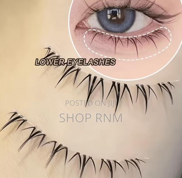 Upper and Bottom Lashes Combo Set · Photo 2