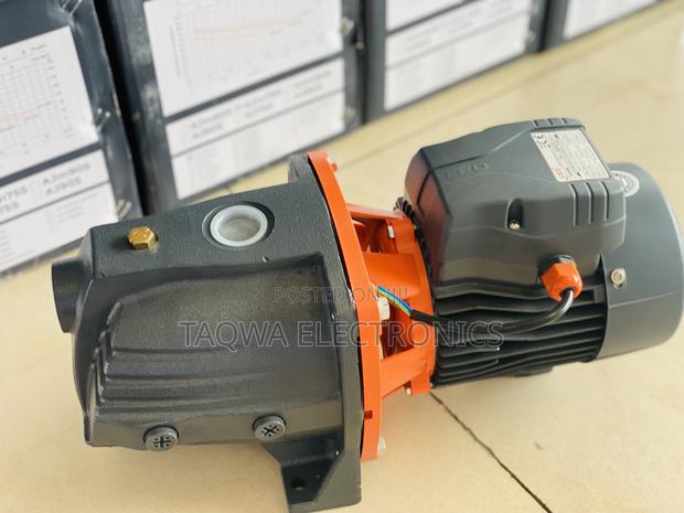 High Pressure Cast 1.5hp Water Pump · Photo 2