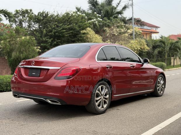 Mercedes-Benz C300 Luxury 4matic Sedan AWD (2.0L 4cyl 7A) 2017 Red