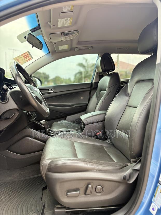 Hyundai Tucson 2017 Blue