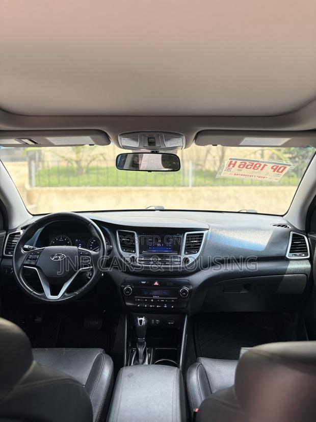 Hyundai Tucson 2017 Blue