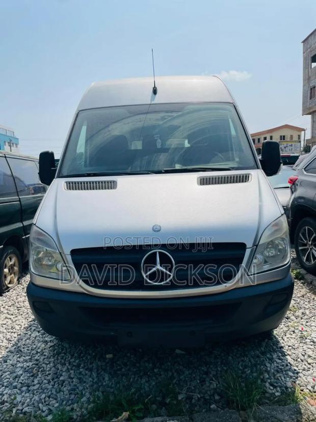 Mercedes-Benz Sprinter 2016 Silver