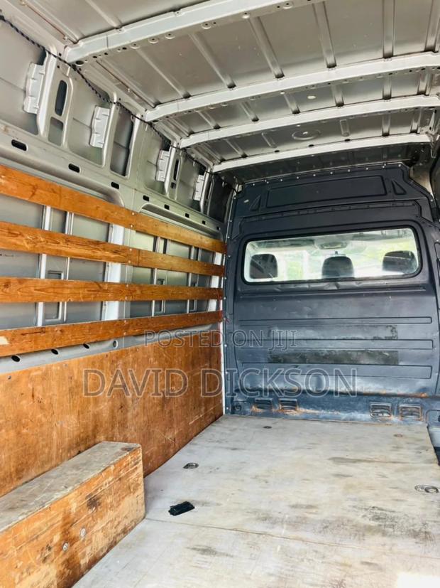 Mercedes-Benz Sprinter 2016 Silver