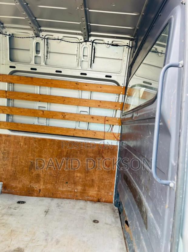 Mercedes-Benz Sprinter 2016 Silver